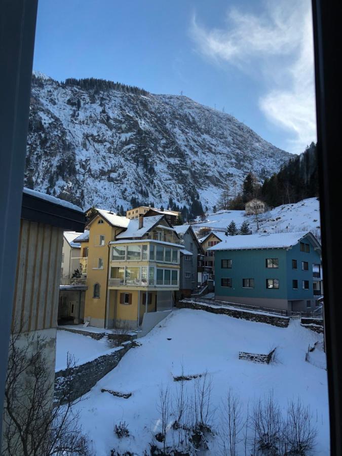 Alpine Haus Daire Göschenen Dış mekan fotoğraf
